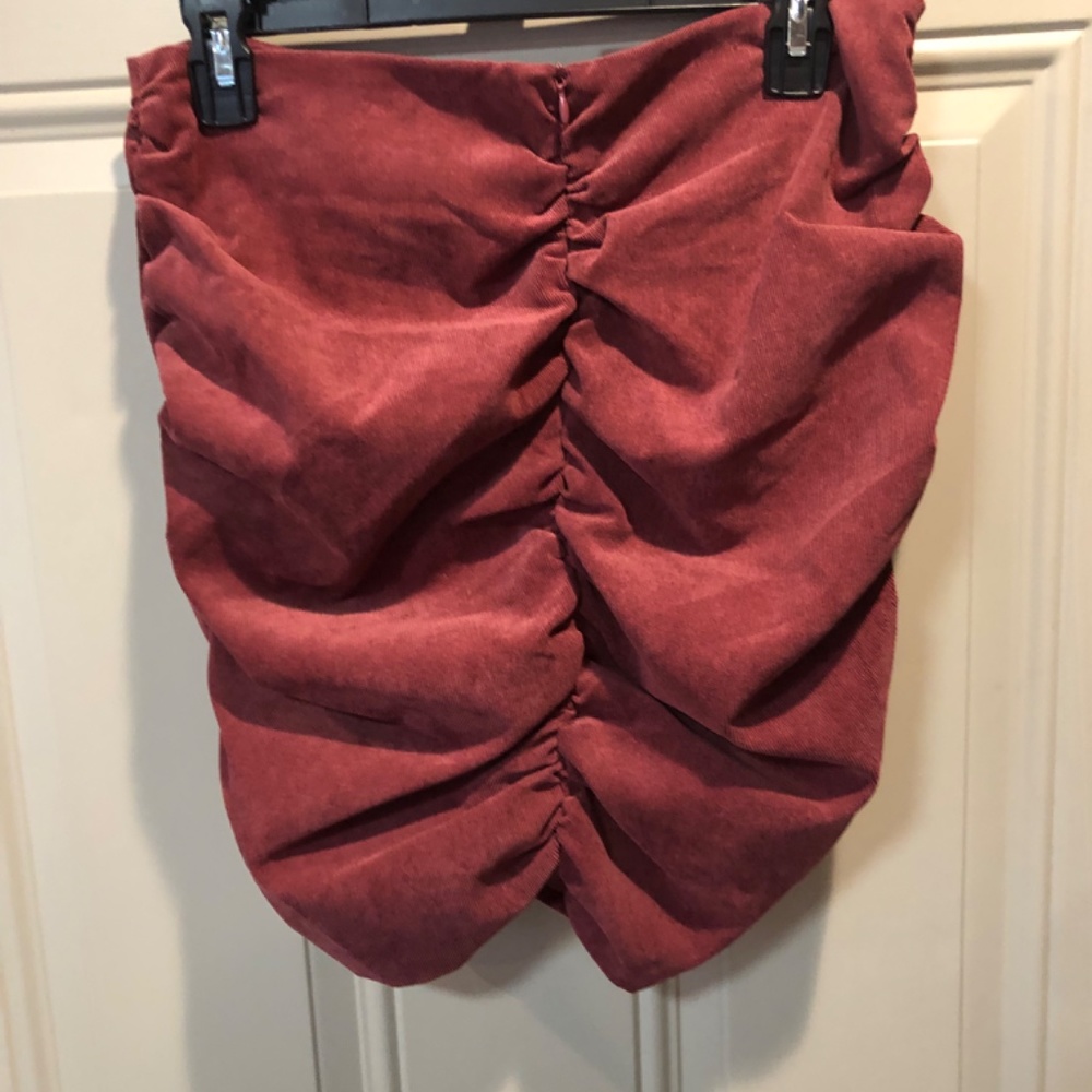 NWT ZARA RUCHED SKIRT SZ L - Picture 5 of 8